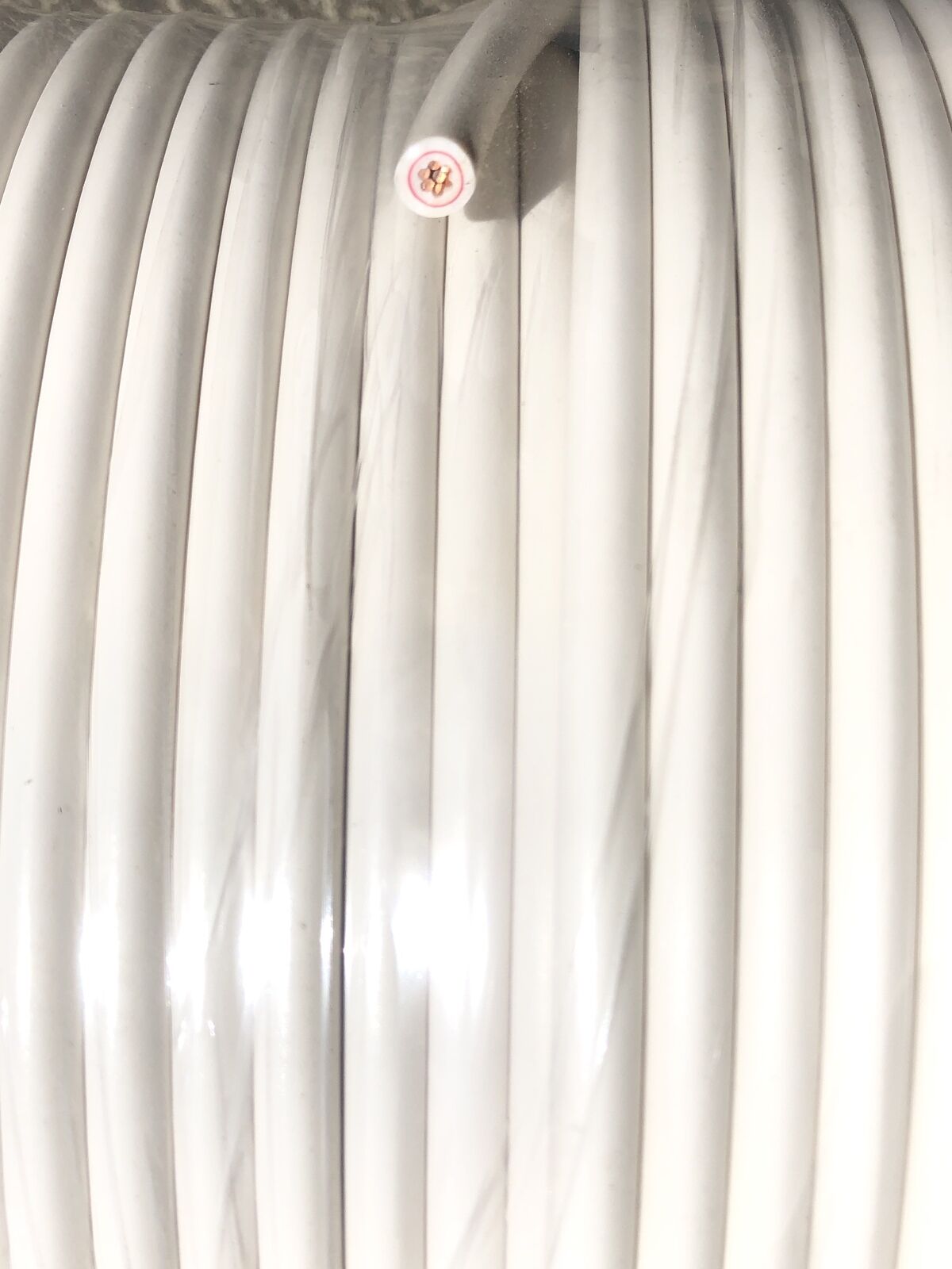 6MM SDI Red white PVC - Single core double insulated Cu 450/750v PVC Red/White