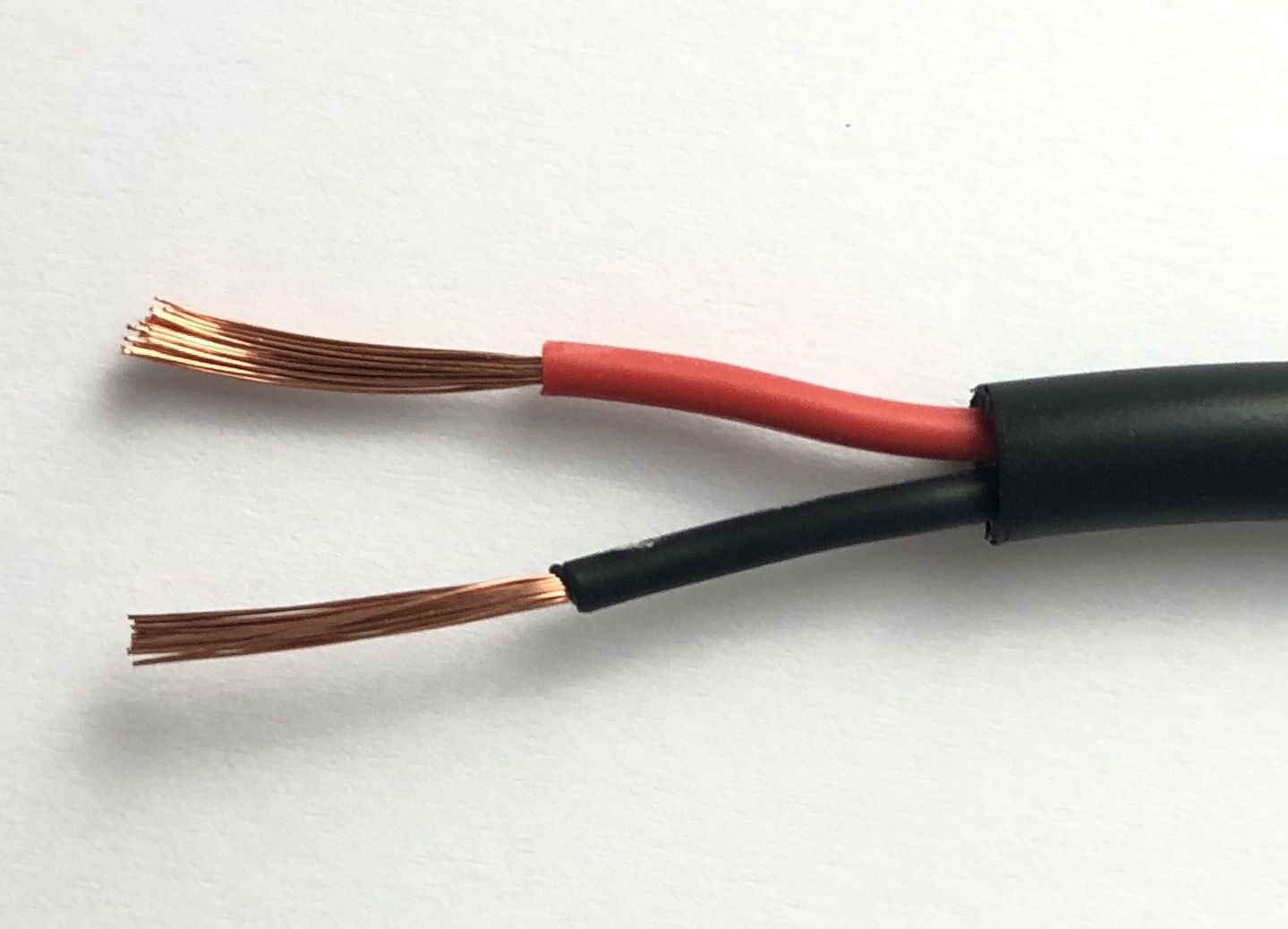 High quality Speaker cable  2 Core x (26x0.3mm) copper strands 100mtr 1.85mm 15AWG - red and black Twin core Battery/Speaker/Auto CABLE
